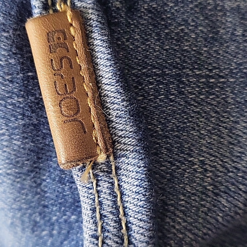 Jeans - Picture 6 of 12